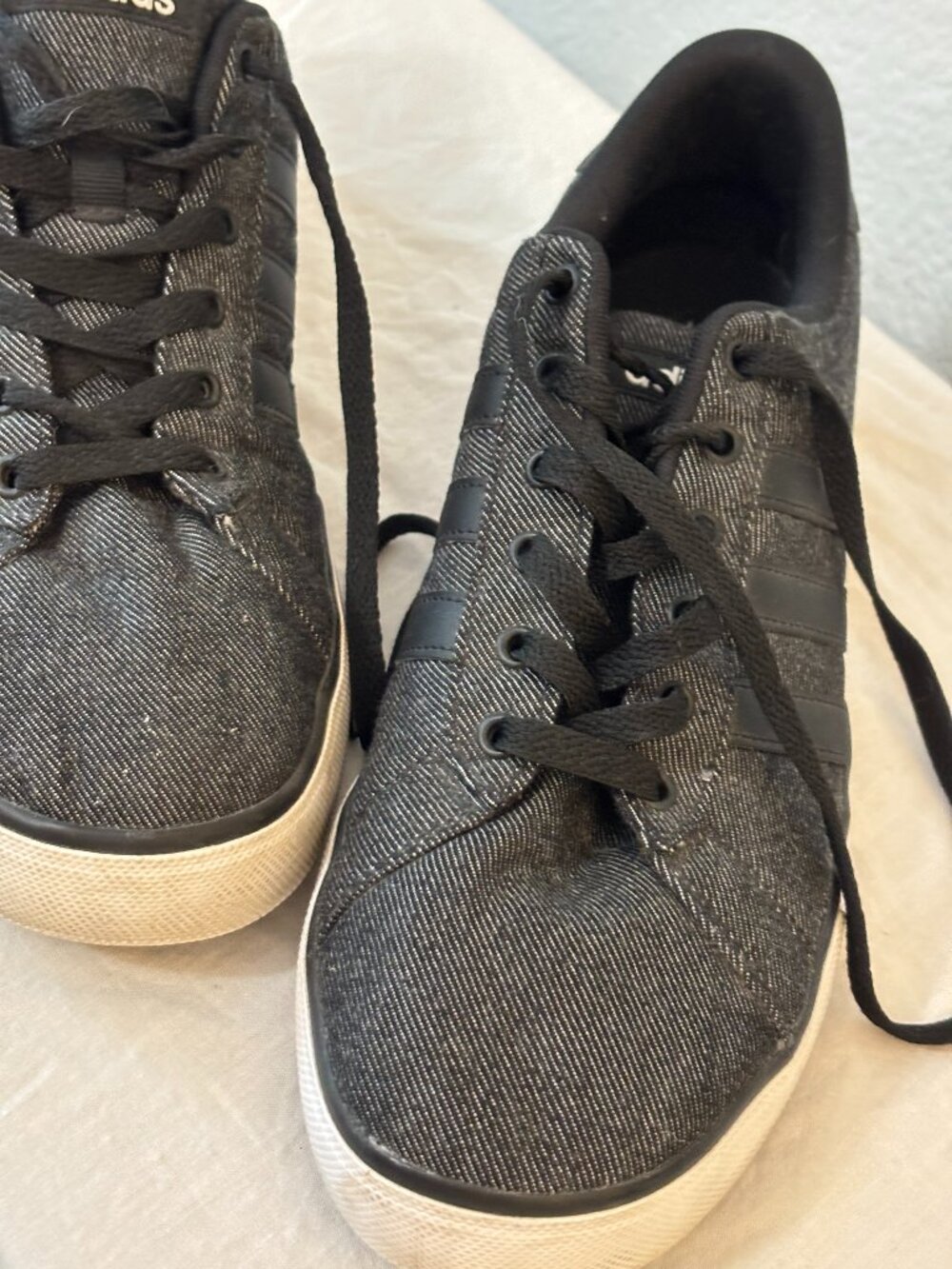 Adidas Daily 3.0 Mens Gray Canvas Lace Up Sneakers Shoes Size 10 FW3270